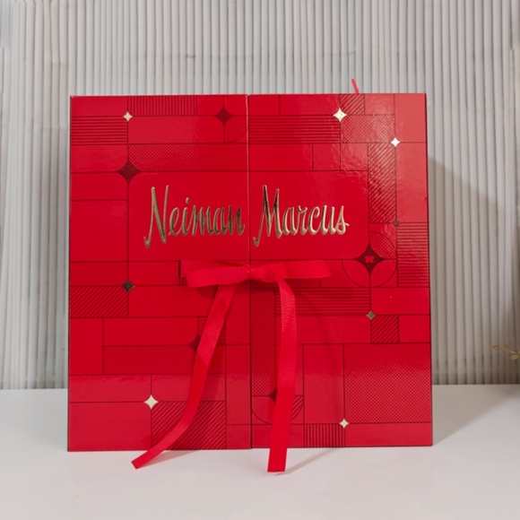 EMPTY Neiman Marcus 25 Days Holiday Advent Calendar DIY~Refill - Picture 2 of 3